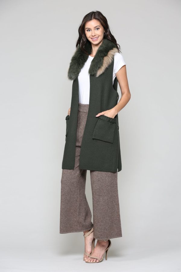 Selma Knitted Sweater Vest with Detachable Faux Fur - Image 18