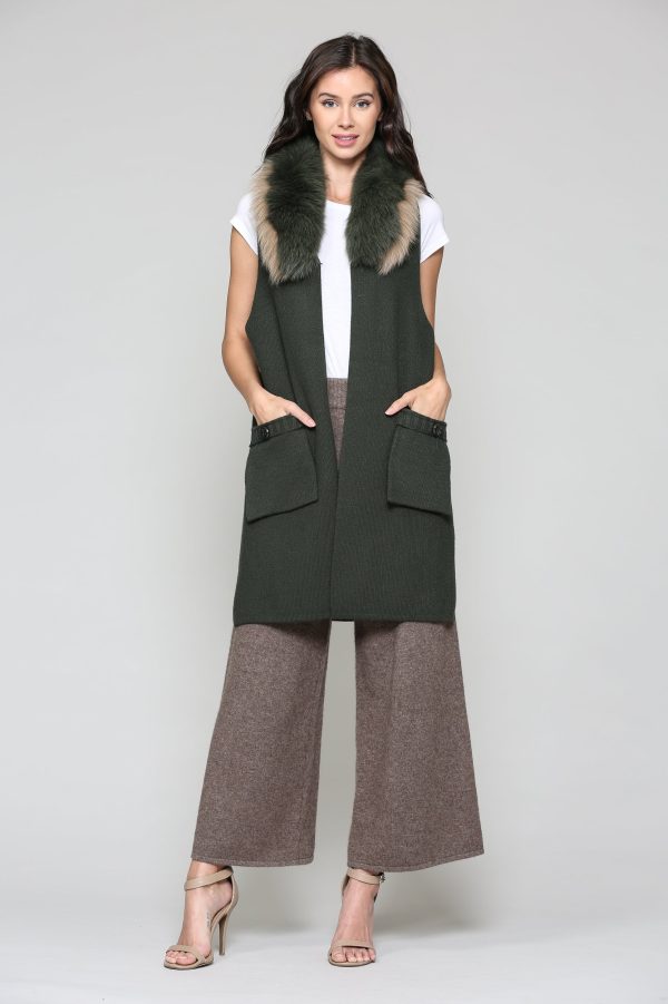 Selma Knitted Sweater Vest with Detachable Faux Fur - Image 16