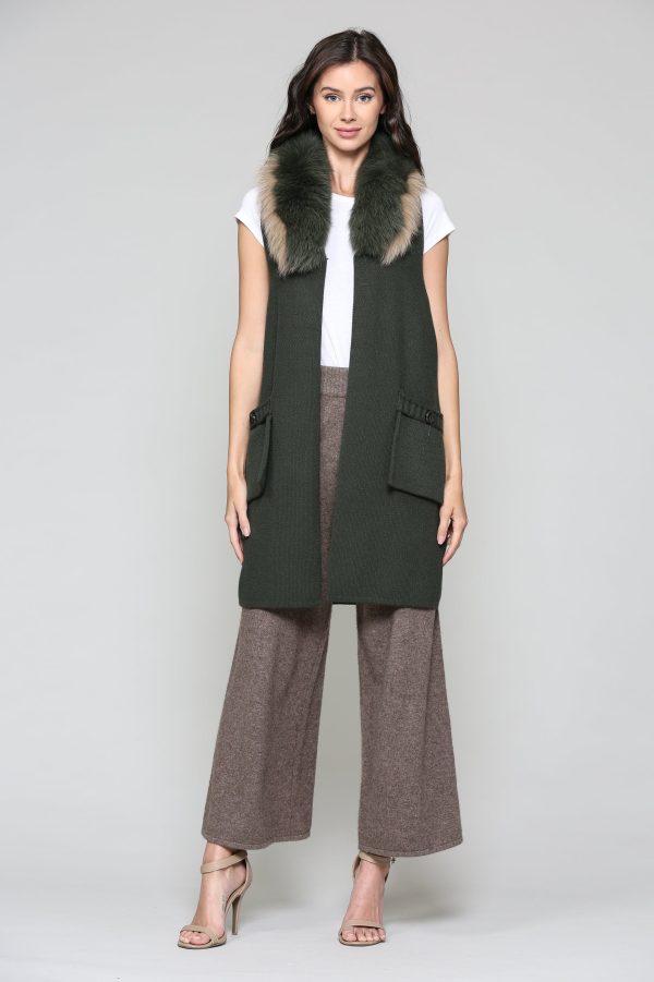 Selma Knitted Sweater Vest with Detachable Faux Fur - Image 14