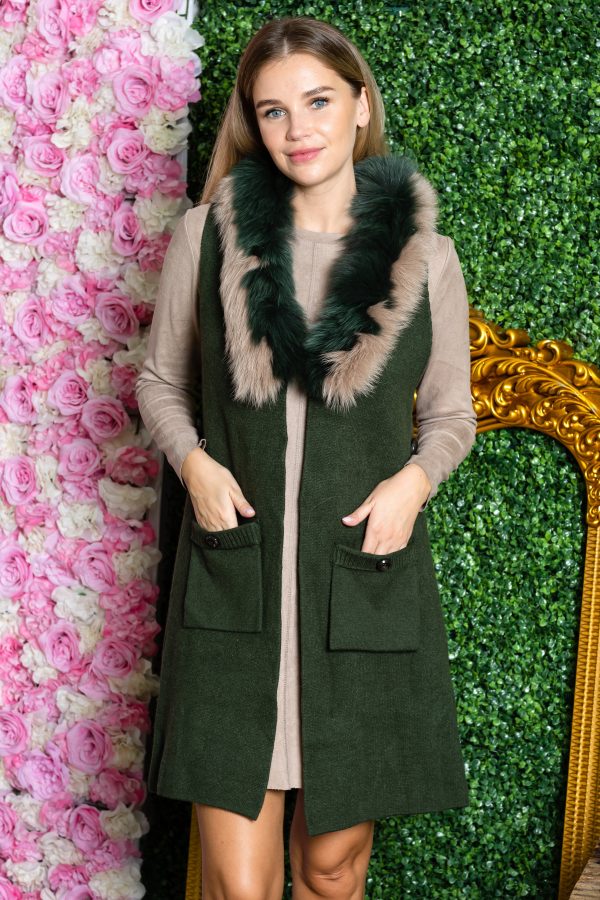 Selma Knitted Sweater Vest with Detachable Faux Fur - Image 5